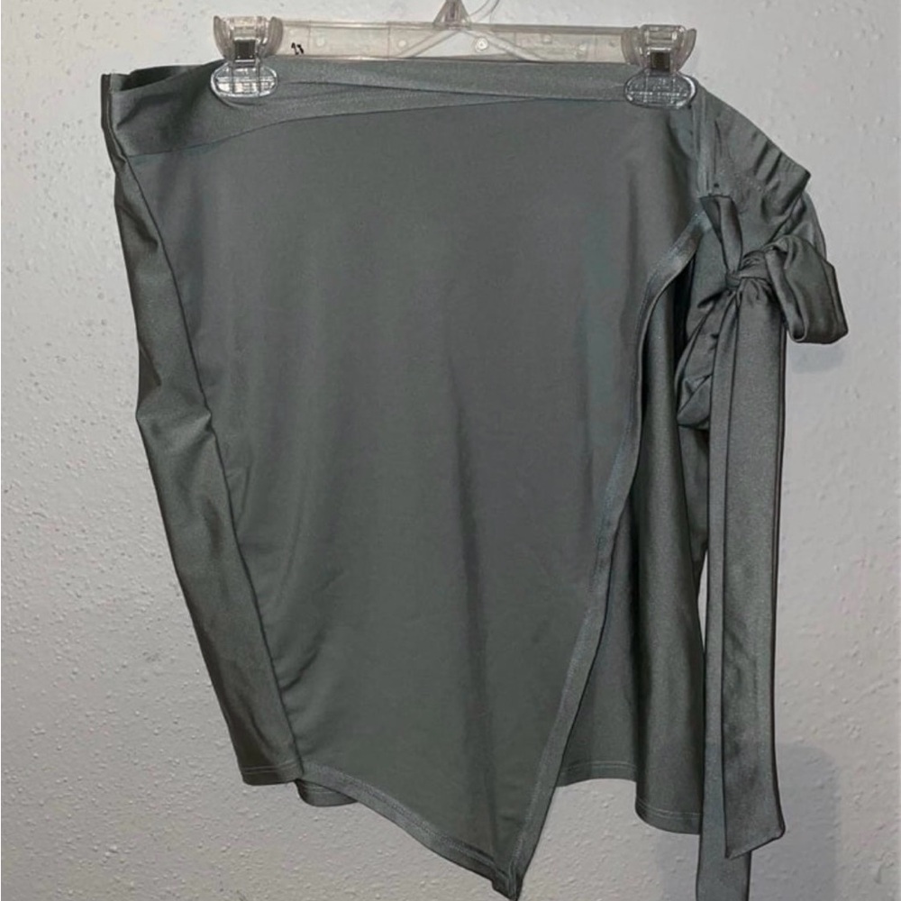 Fashion Nova Asymmetrical Gray Skirt
